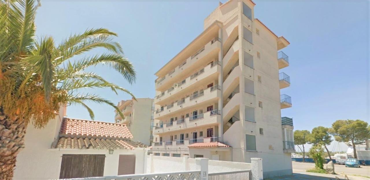 Holidays Penthouse Vues Panoramiques Sur Le Port Naval,Un Sejour Elegant Assure " Wifi Parquing Gratuit Росас Экстерьер фото
