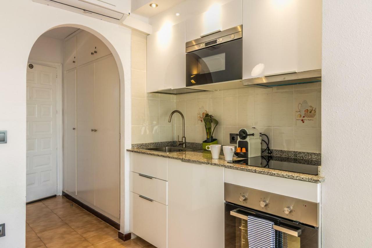 Holidays Penthouse Vues Panoramiques Sur Le Port Naval,Un Sejour Elegant Assure " Wifi Parquing Gratuit Росас Экстерьер фото